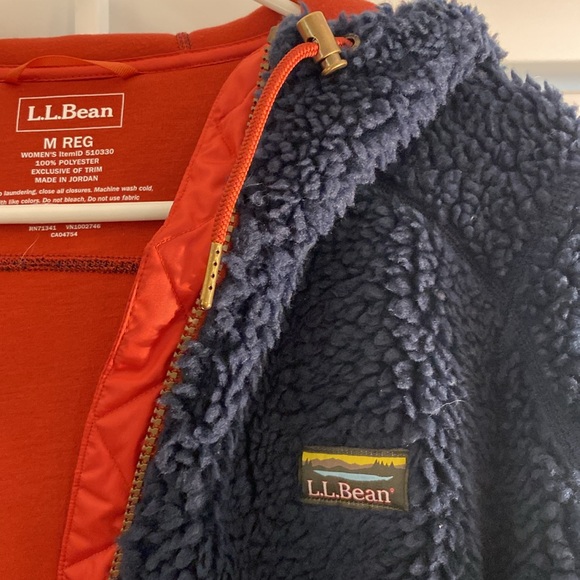 LL Bean Navy Fleece jacket w/ hood, orange trim, zippered pockets.Like new MED. - Picture 5 of 7